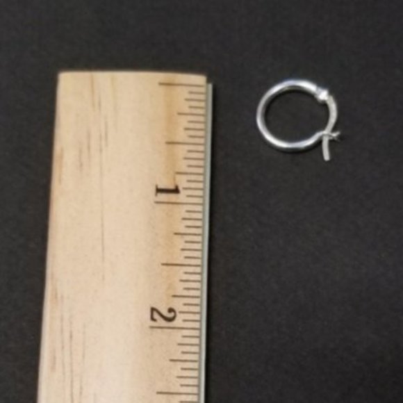 NWT Giani Bernini Sterling Silver Hoops - Picture 4 of 4